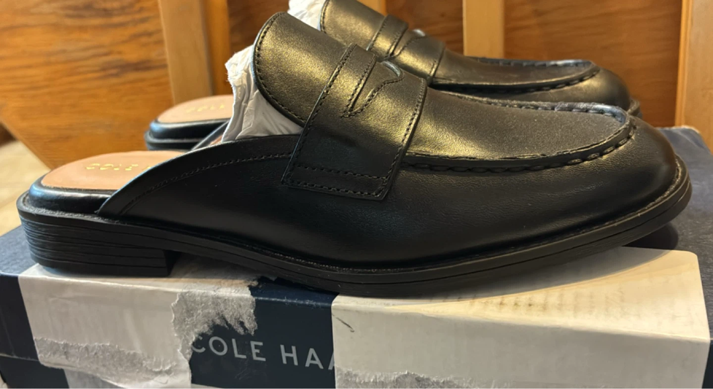 New in box Cole Haan Black Leather Stassi Mule Loafers size 5 - photo 3