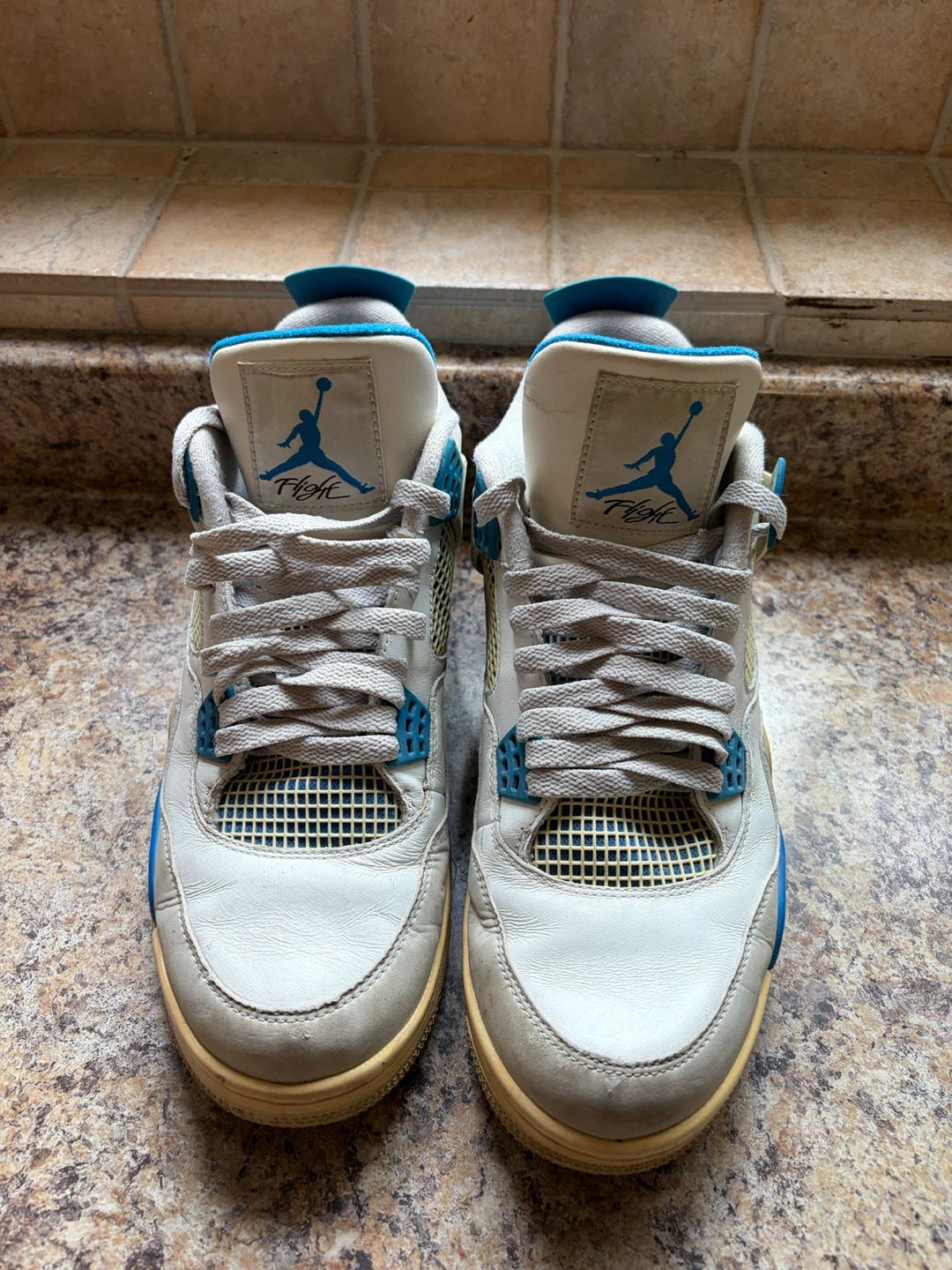Air Jordan 4 Retro 'Shimmer' Sneakers - photo 4