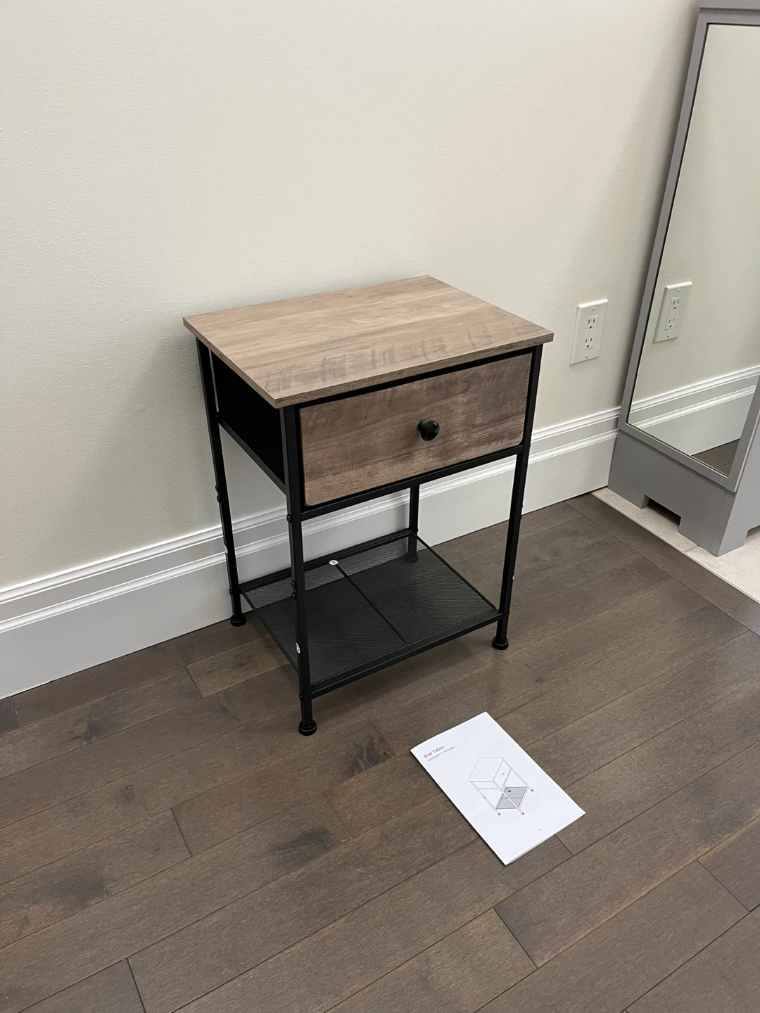 New End Table w/ Drawer