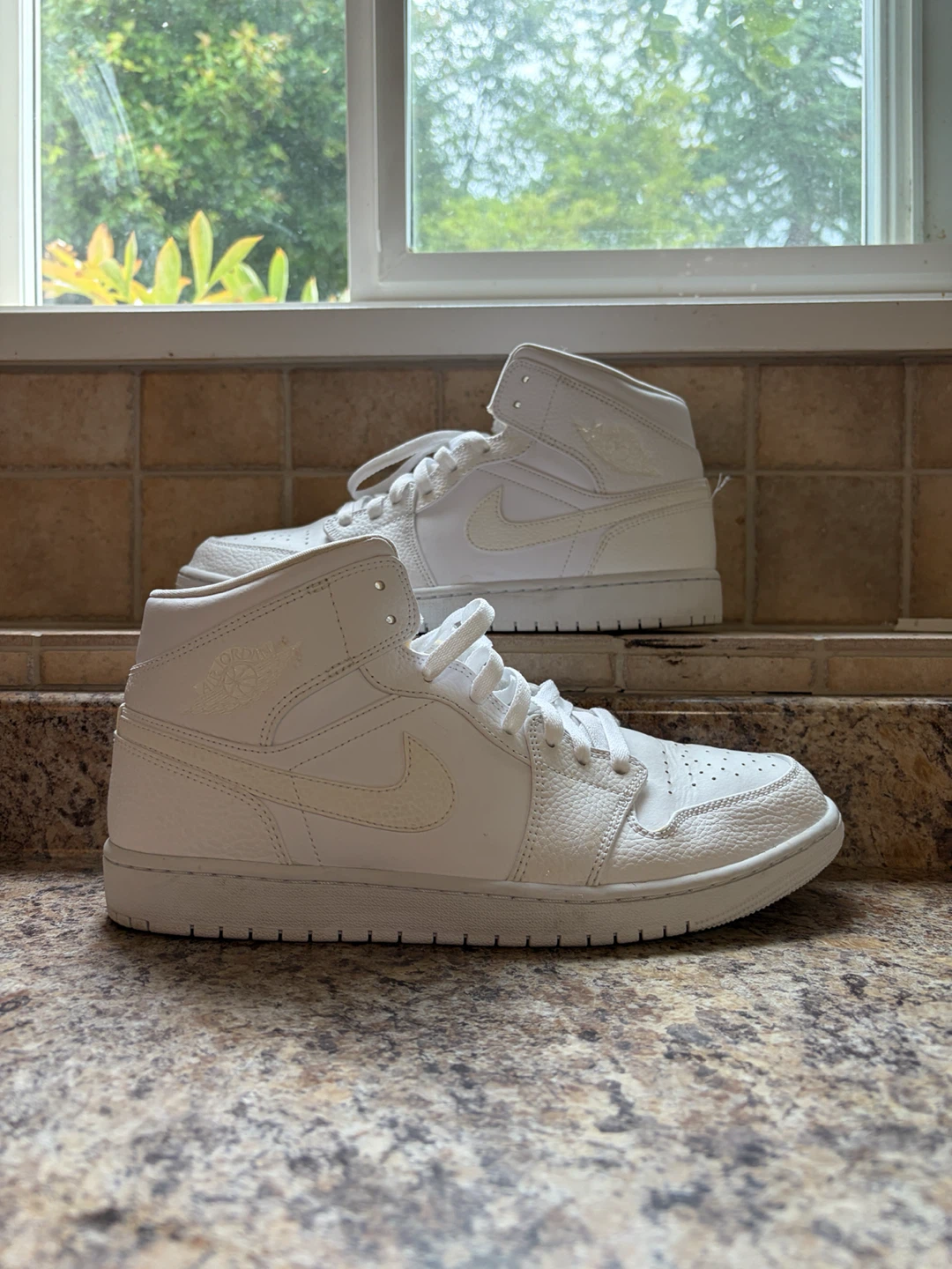Air Jordan 1 Mid White Sneakers