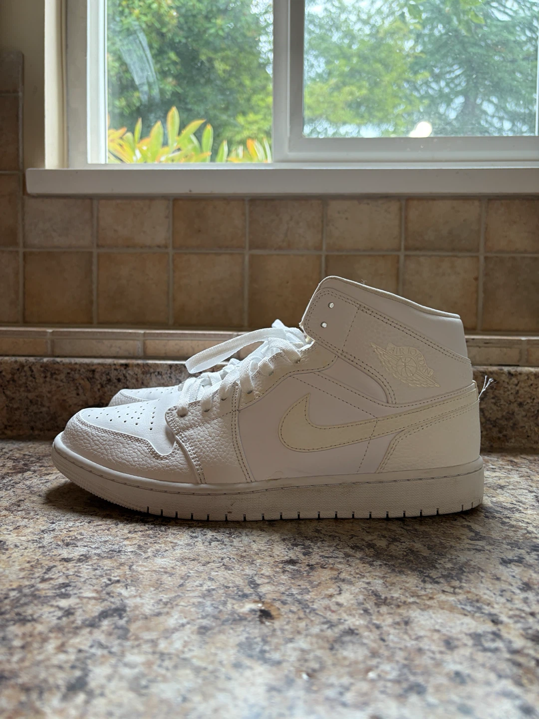 Air Jordan 1 Mid White Sneakers - photo 3