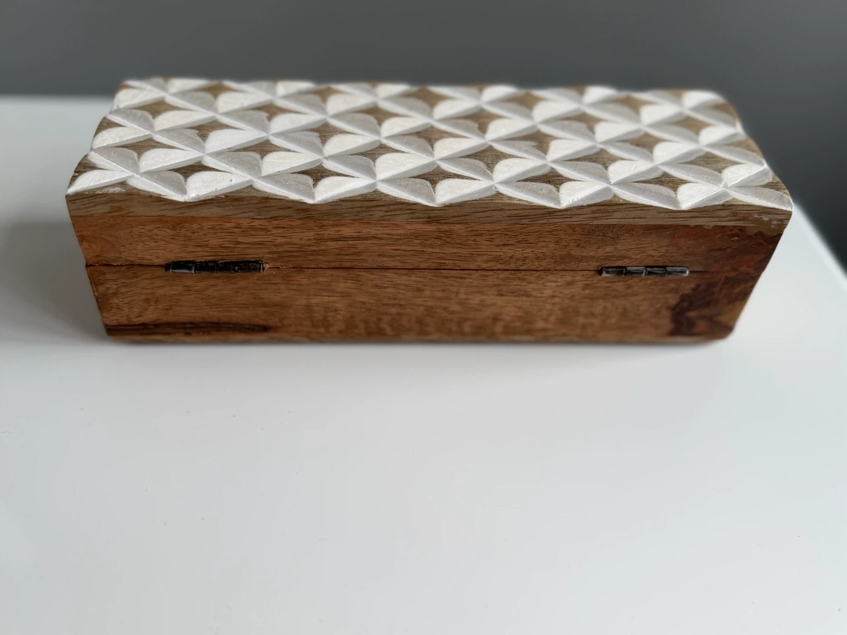 Carved Wooden Trinket Box - photo 4