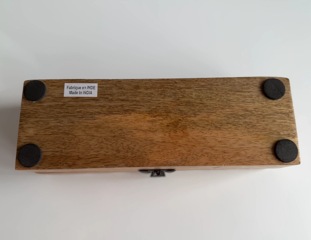 Carved Wooden Trinket Box - photo 5