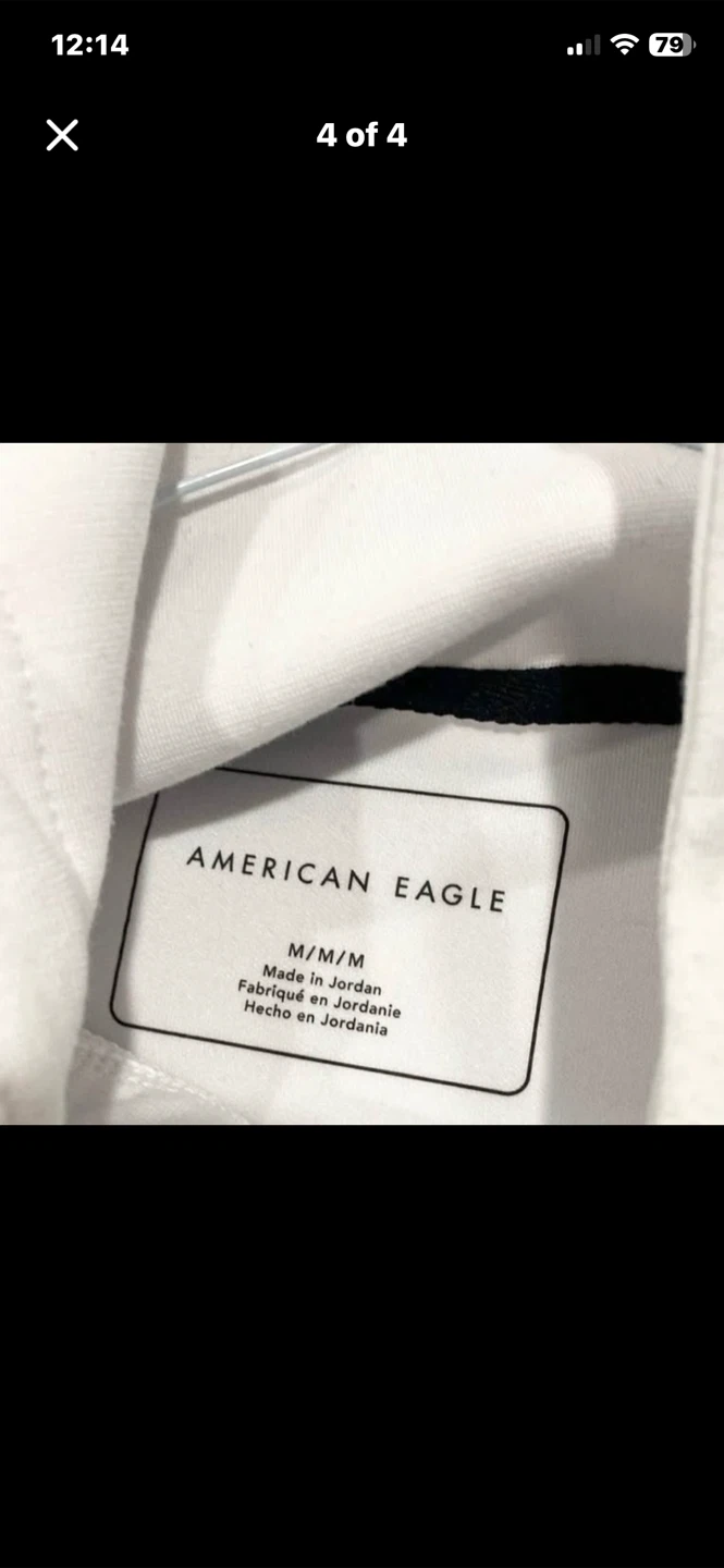 Assortment of American Eagle, Hollister & Abercrombie Hoodies - photo 3