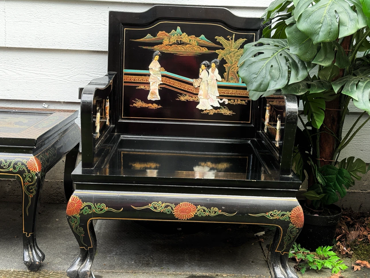 3D seashell art carving chairs and coffee tables - photo 2