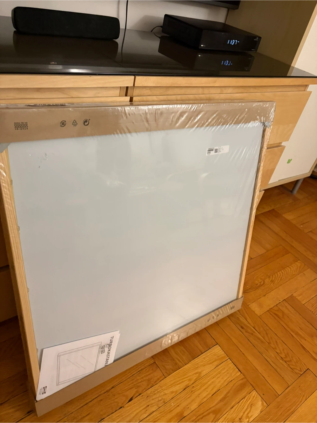 IKEA Mirror - photo 3