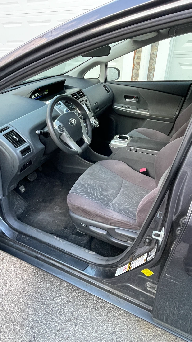 2013 Toyota Prius V Three - photo 5