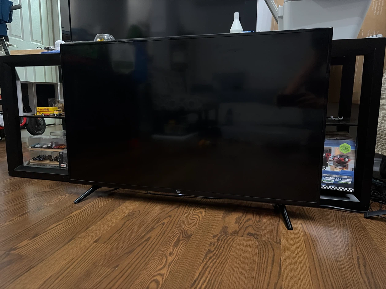 Amazon Firetv 43” 4 series 4k UHD smart tv