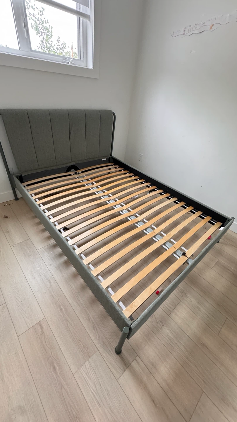 King mattress in good condition - photo 4