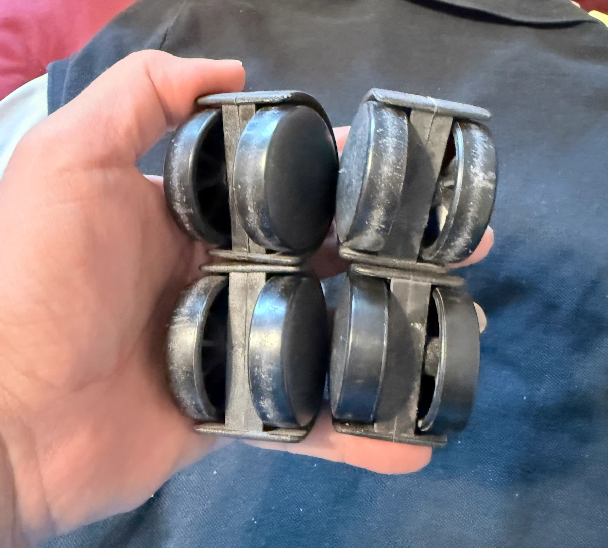 Set of 4 Casters Wheels - photo 2