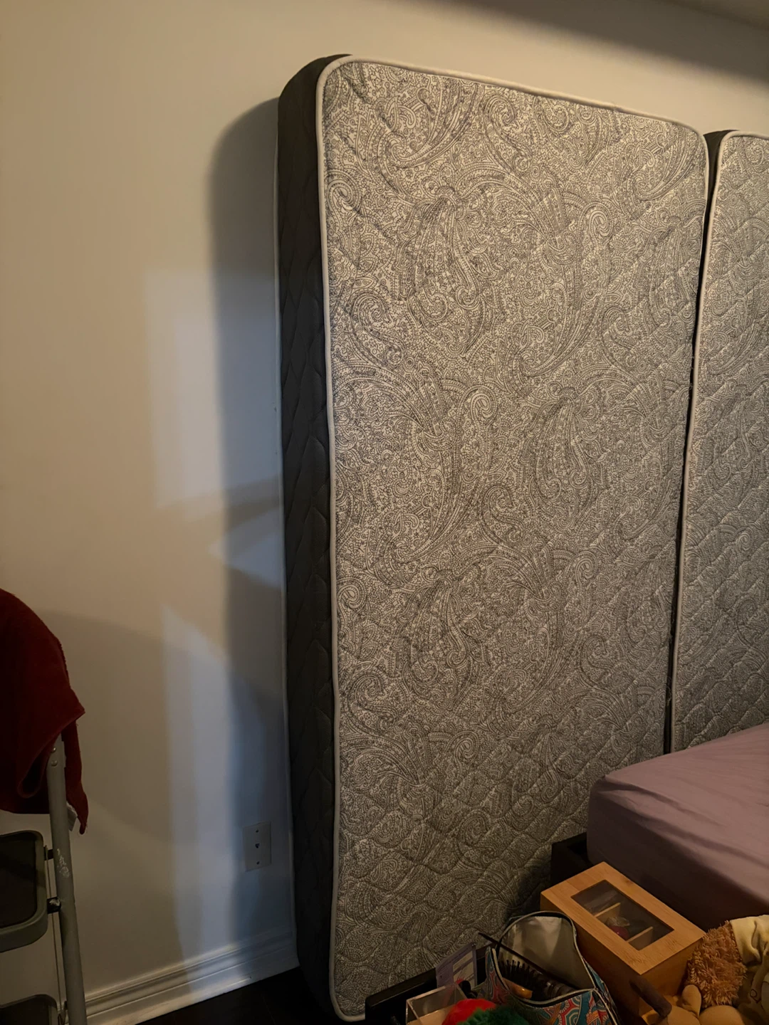 2 8” medium thick single mattress - photo 2