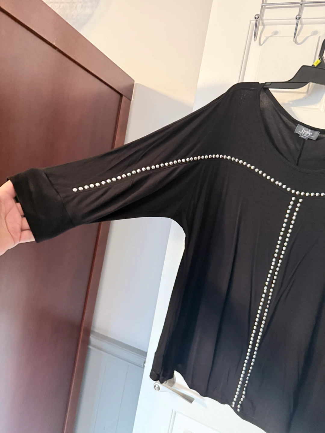 Belle by Bellini Black Embellished Top Size 1X - photo 2