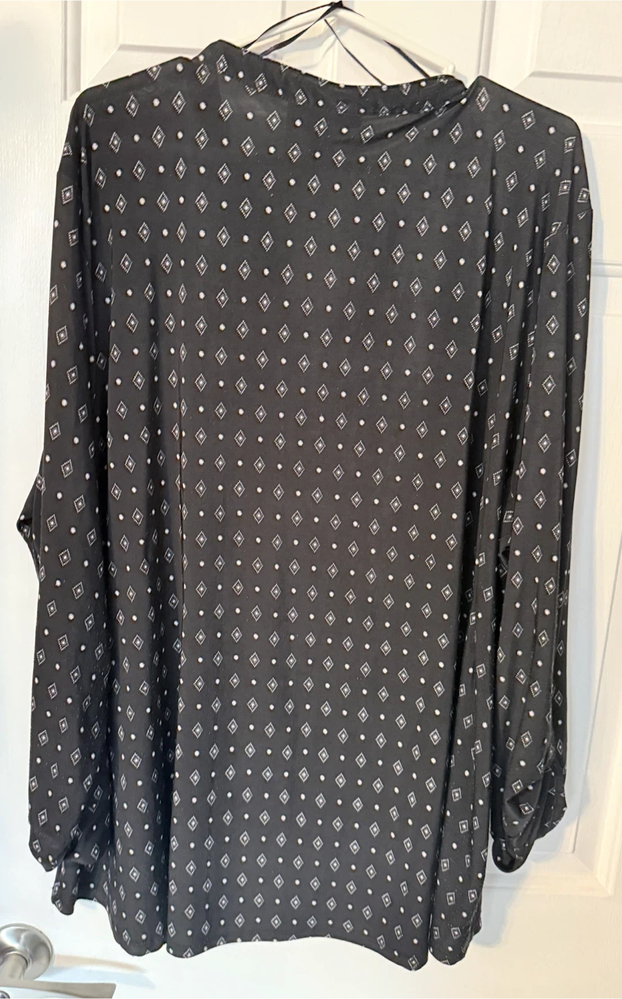 Black Diamond Print Blouse 3X - photo 3