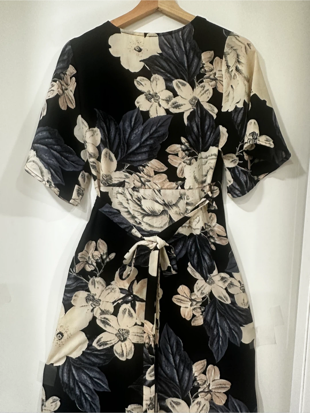 Japna Floral Wrap Dress - Size S - photo 4