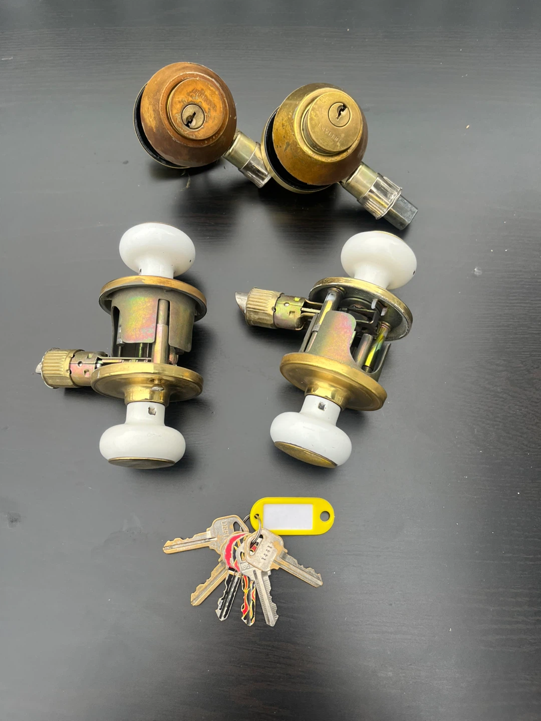 Door Knobs with Keys - photo 2