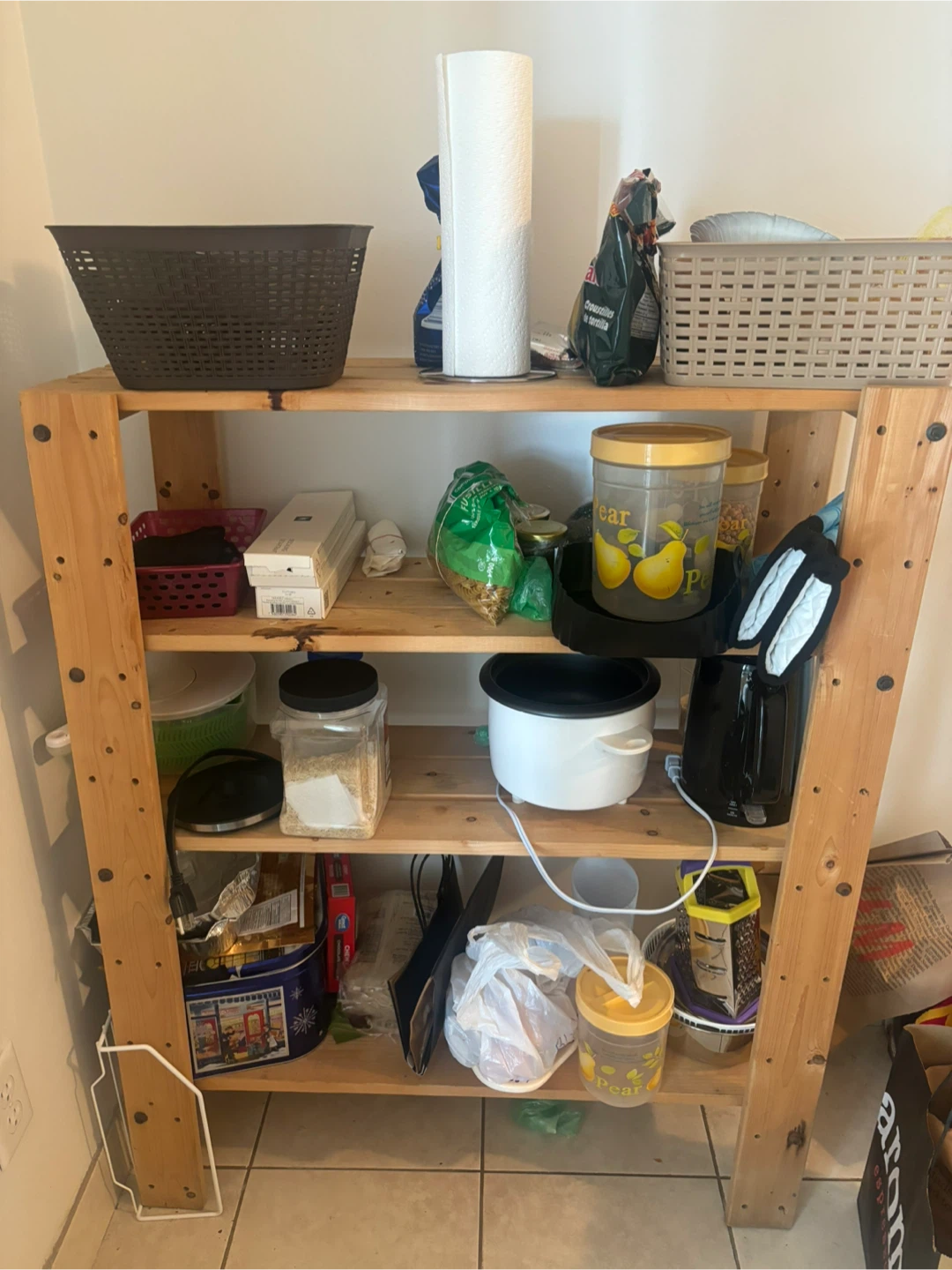 Free Wooden Shelf Unit