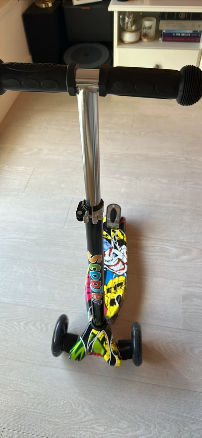 Kids 3-Wheel Scooter - photo 2