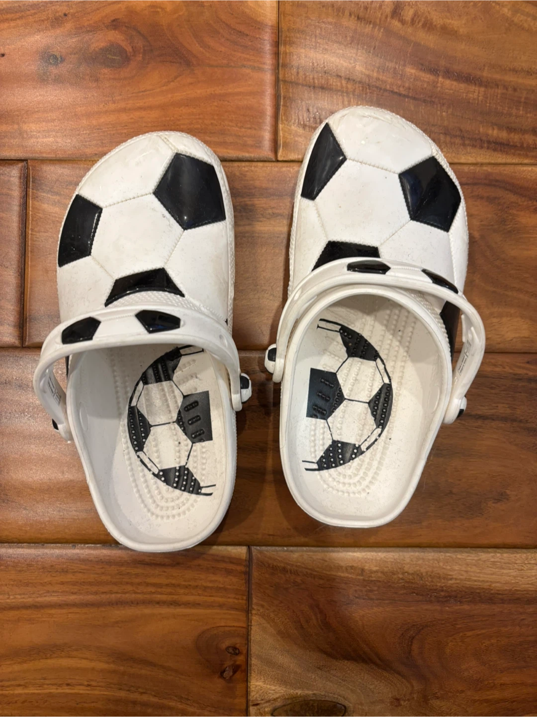 Crocs J4 Soccer Ball Clogs