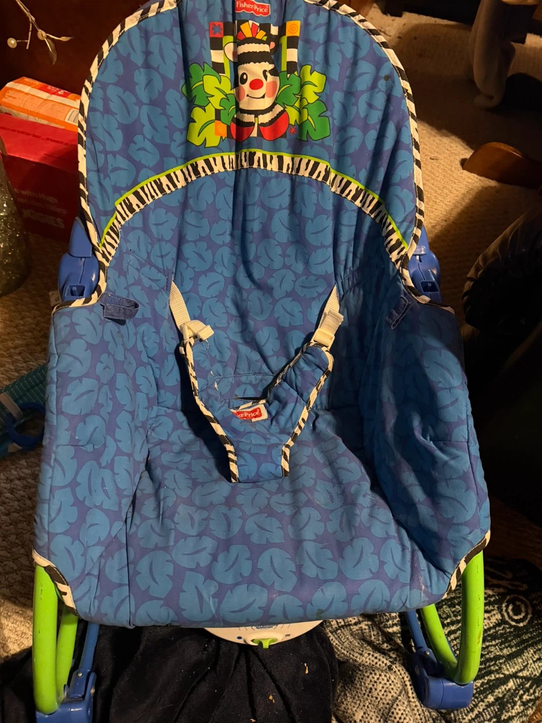 Fisher-Price Baby Bouncer Chair Blue Leaf Print