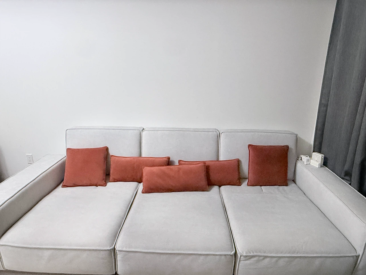 🏡 Luxury Modern 3-Seater Sofa - photo 2