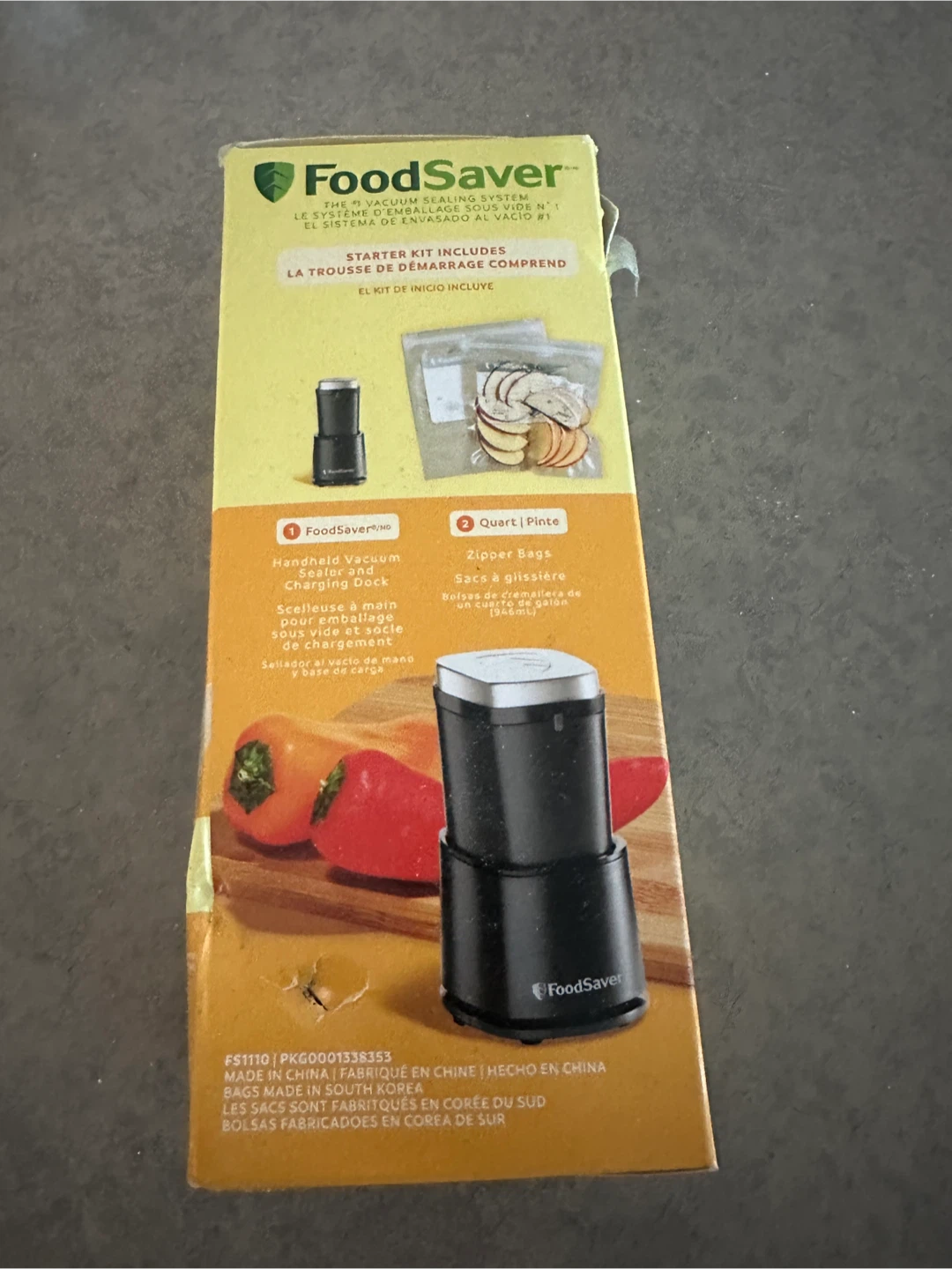 FoodSaver Handheld Vacuum Sealer with Charging Dock - photo 4