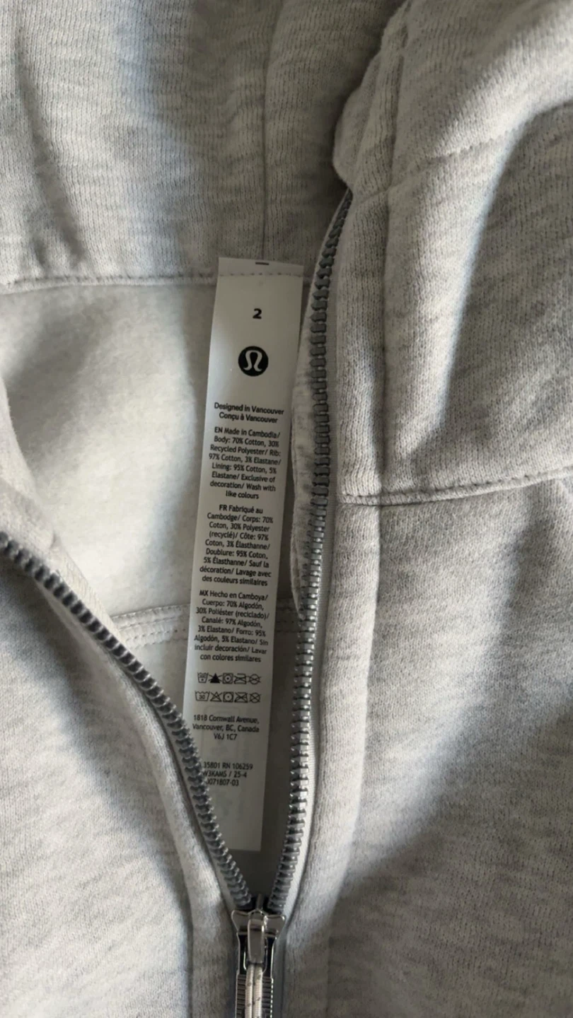 Lululemon Grey Full Zip Hoodie Size 2 - photo 2