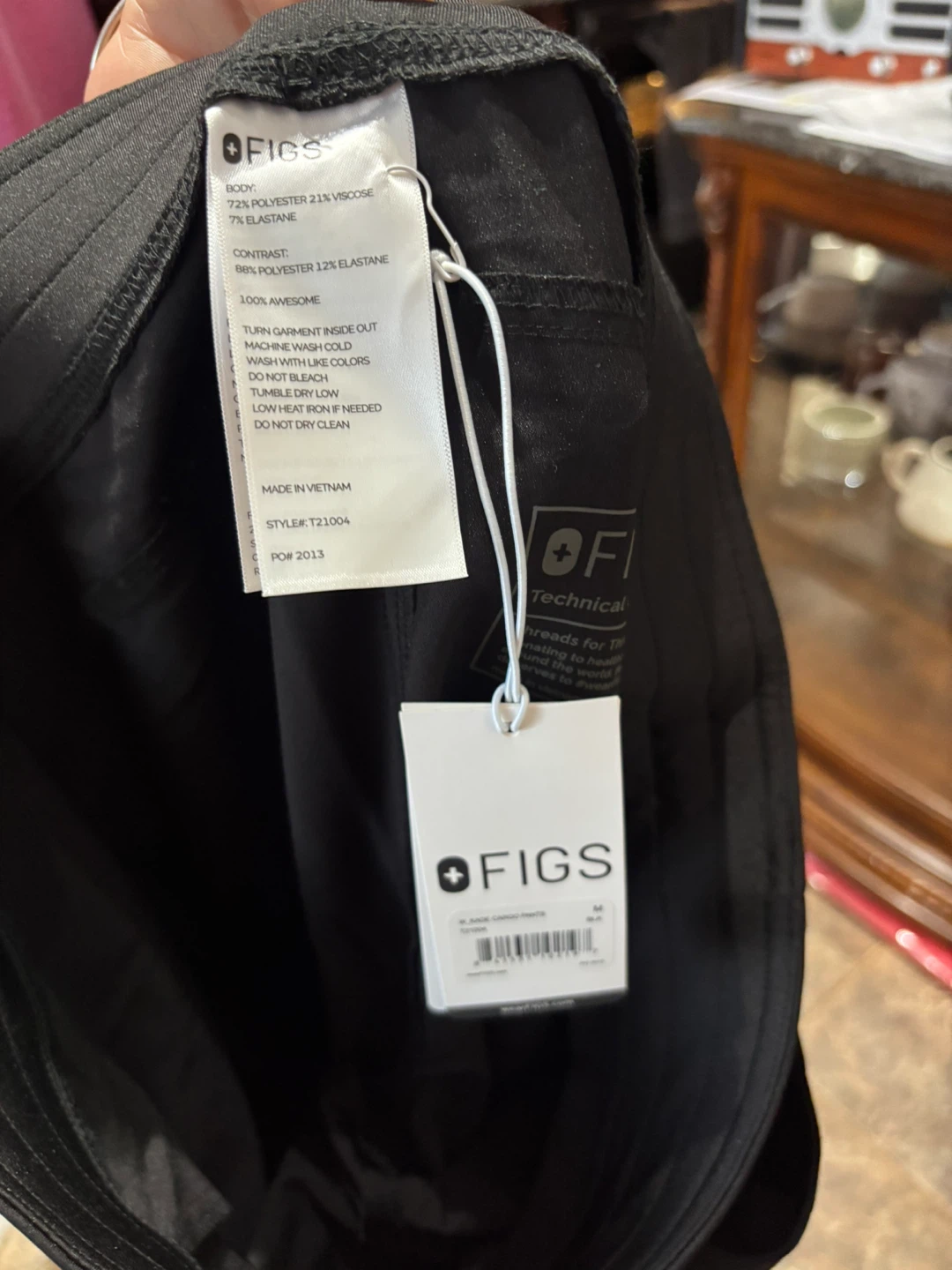 BRAND NEW - 2 Figs Women’s Scrub Pants Size M - photo 3