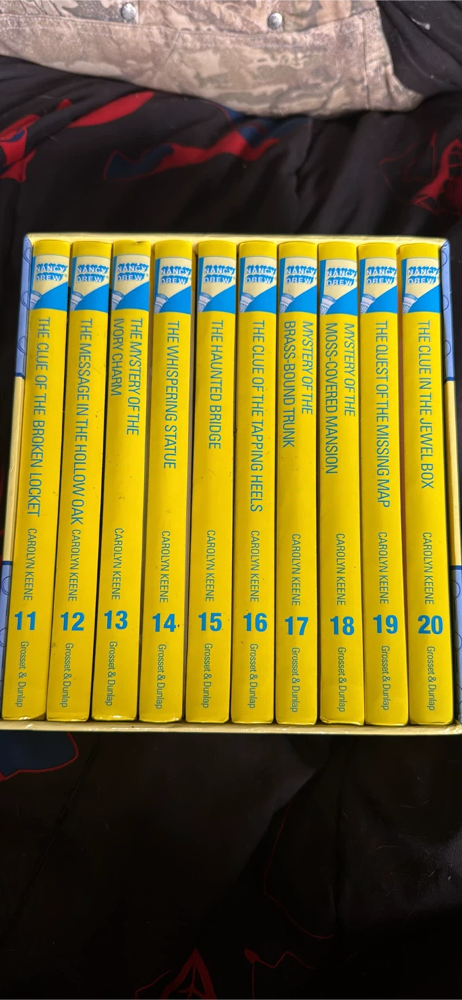 Nancy Drew Mystery Books 11-20 - photo 4