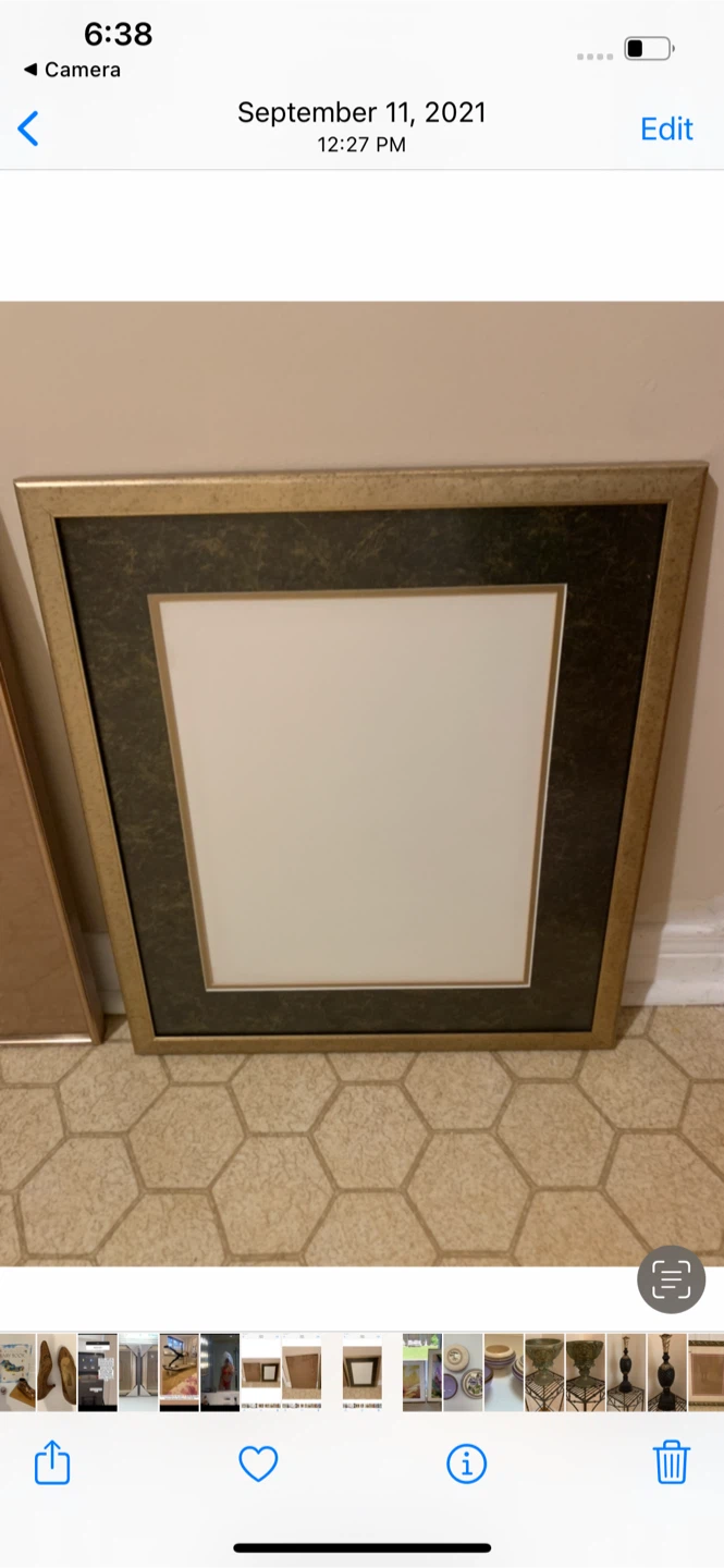 Set of 2 Gold metal Picture Frames - photo 3