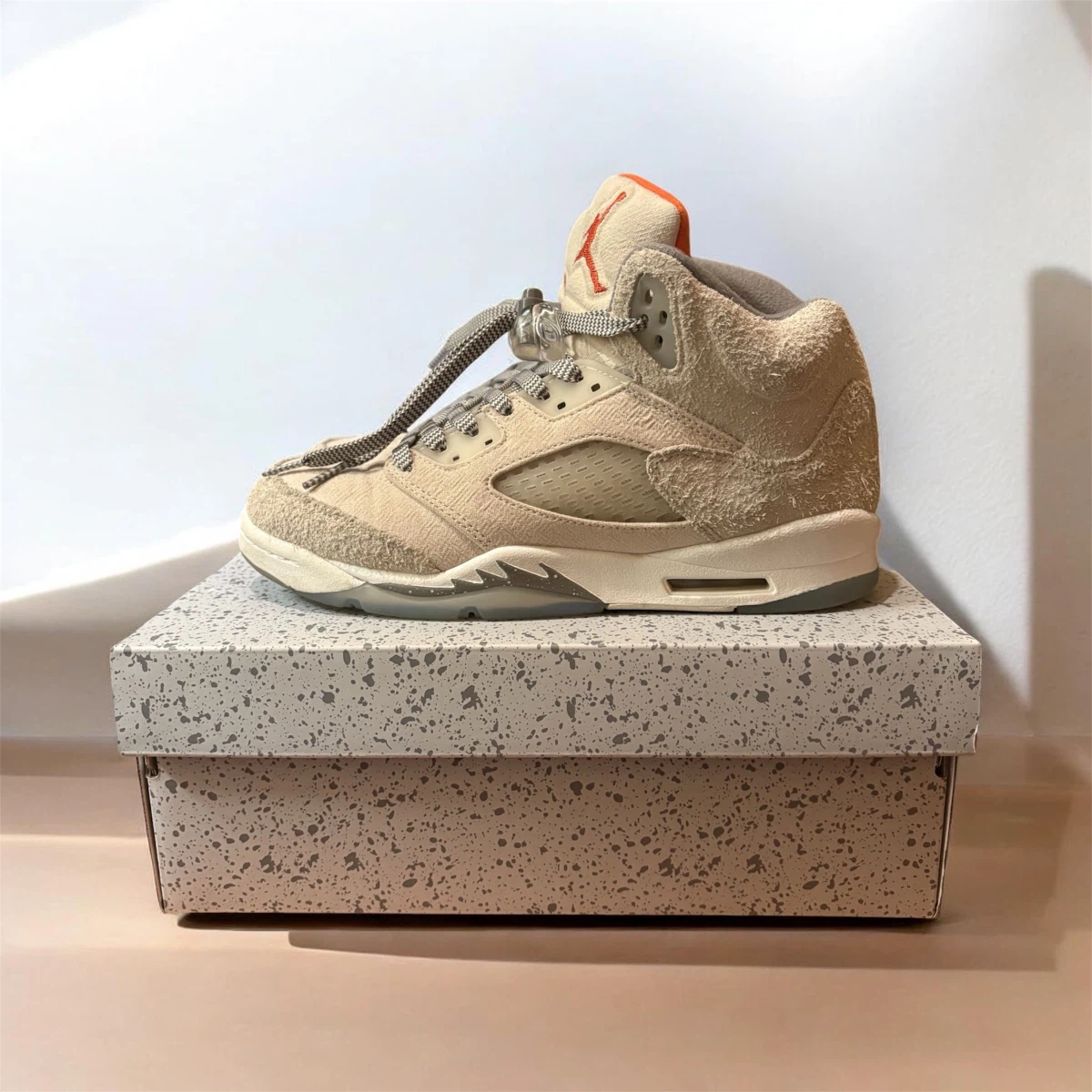 Air Jordan 5 Retro size 7 - photo 2