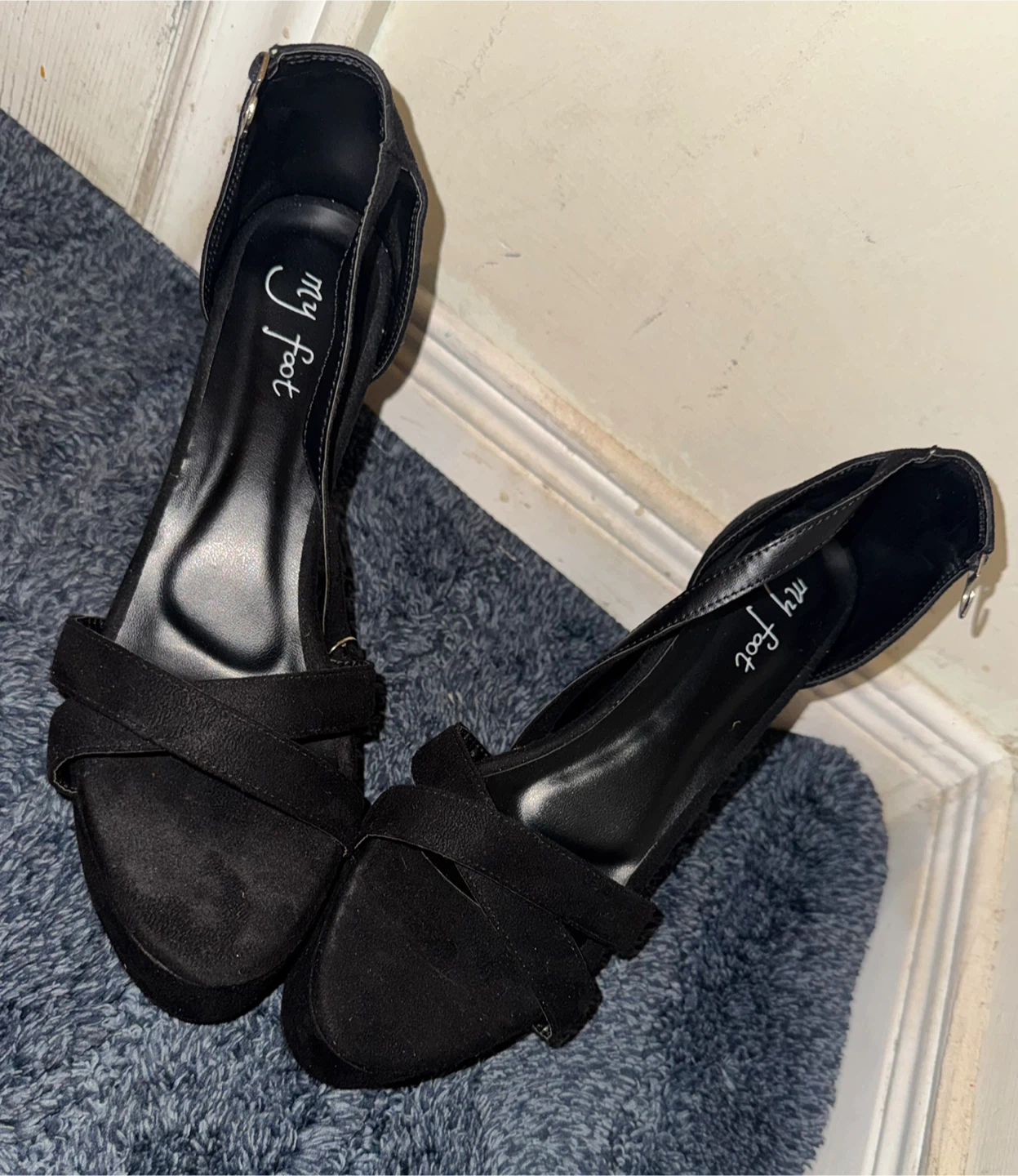 Black My Foot heels - photo 2