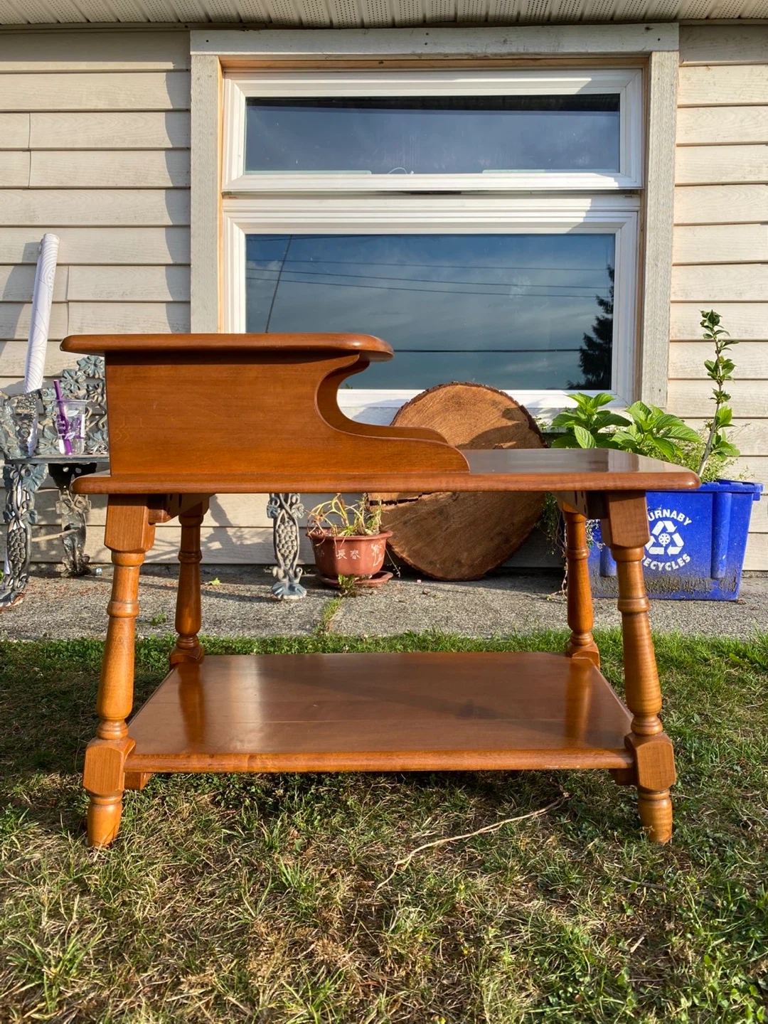 Vintage two tier wood step end table - photo 2