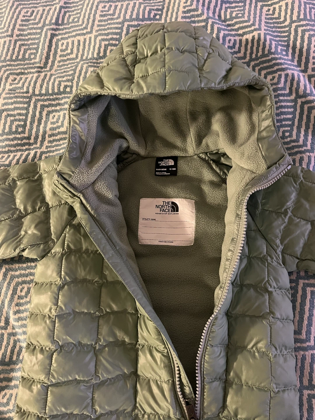 The North Face Thermoball One Piece - 12-18 months - photo 2
