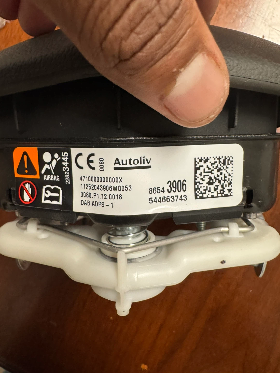 Cadillac Airbag Module - Autoliv 64810232T1HF0