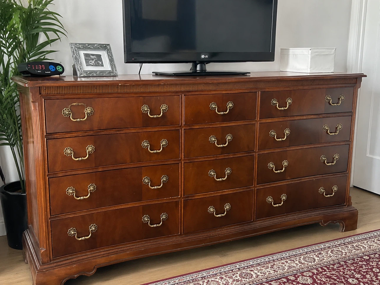 Wooden Dresser with 12 Drawers