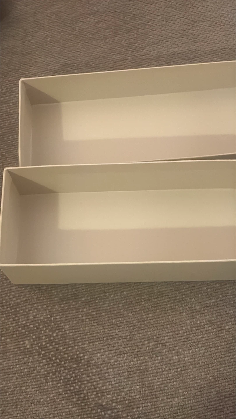 Burberry Watch Box - photo 3