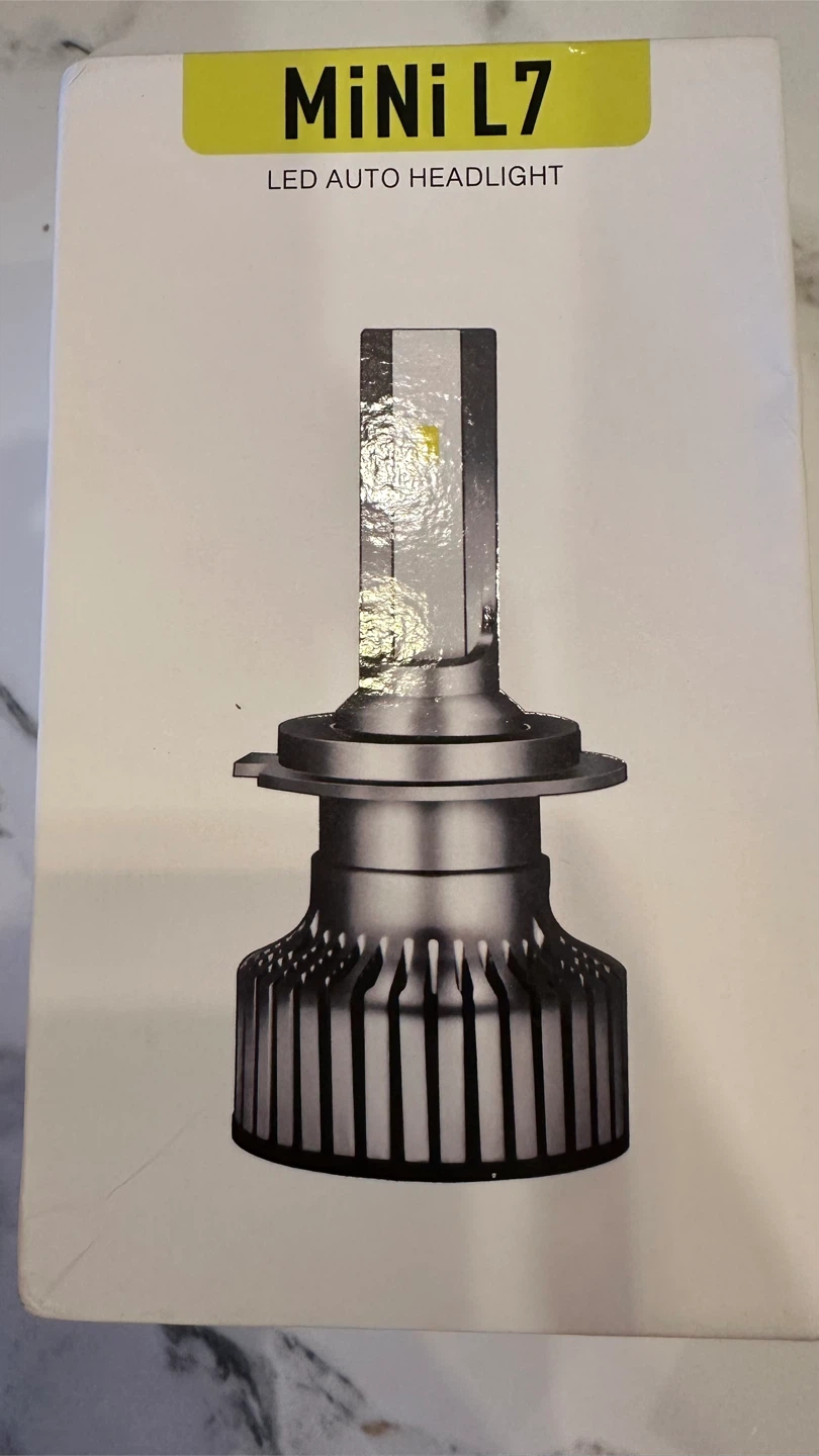 MiNi L7 LED Auto Headlight Bulbs - photo 3