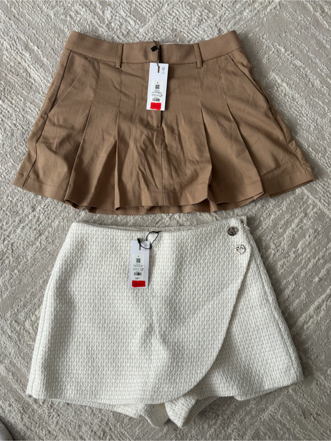Dynamite skirts size 4