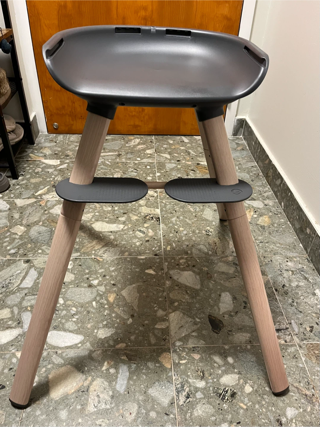 Maxi-Cosi Moa 8-in-1 High Chair - Beyond Graphite - photo 5