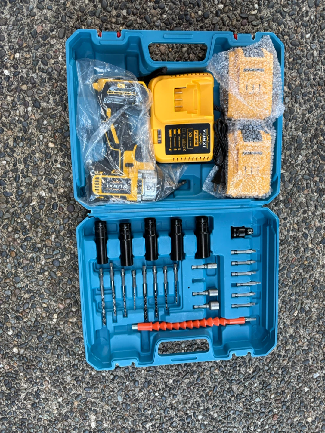 Yunxi Cordless Drill Set with 2 Batteries and Charger