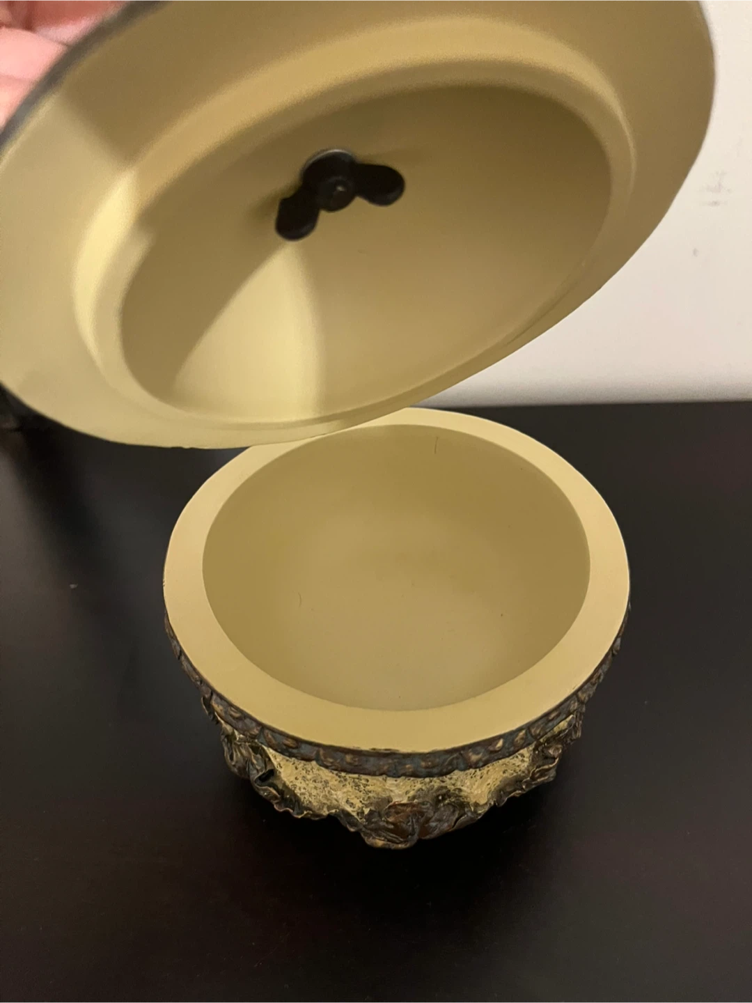Decorative Trinket Box with Ornate Lid - photo 3