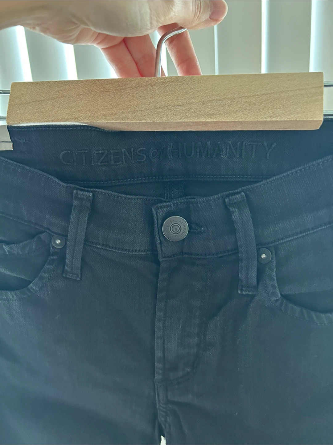 Citizens of Humanity Black Skinny Jeans cropped leg - photo 3