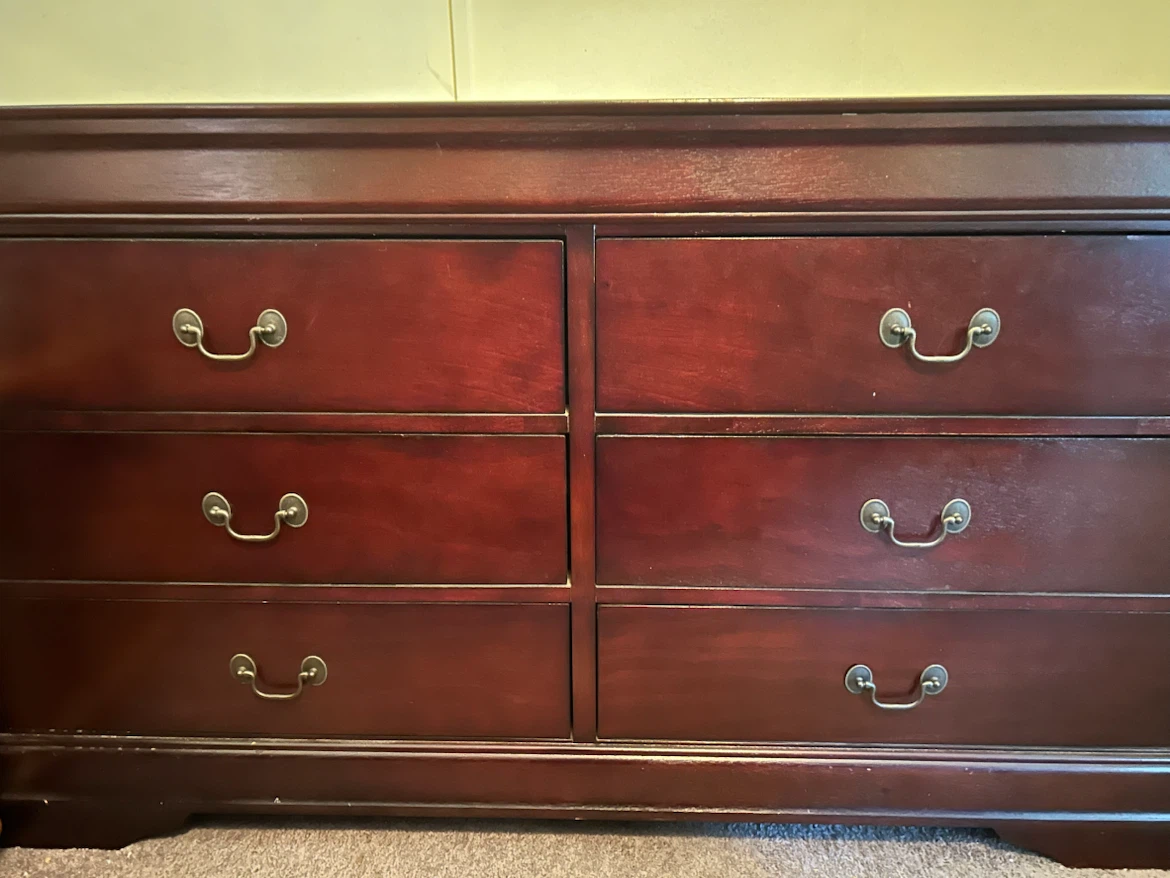 Bedroom set queen size bed plus dresser/mirror and nightstand - photo 2