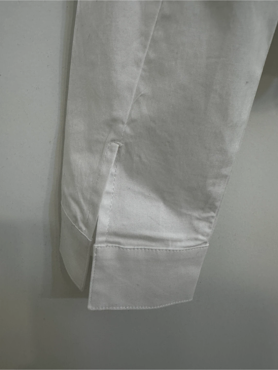 Women's White Long Sleeve Button-Up Shirt - photo 3