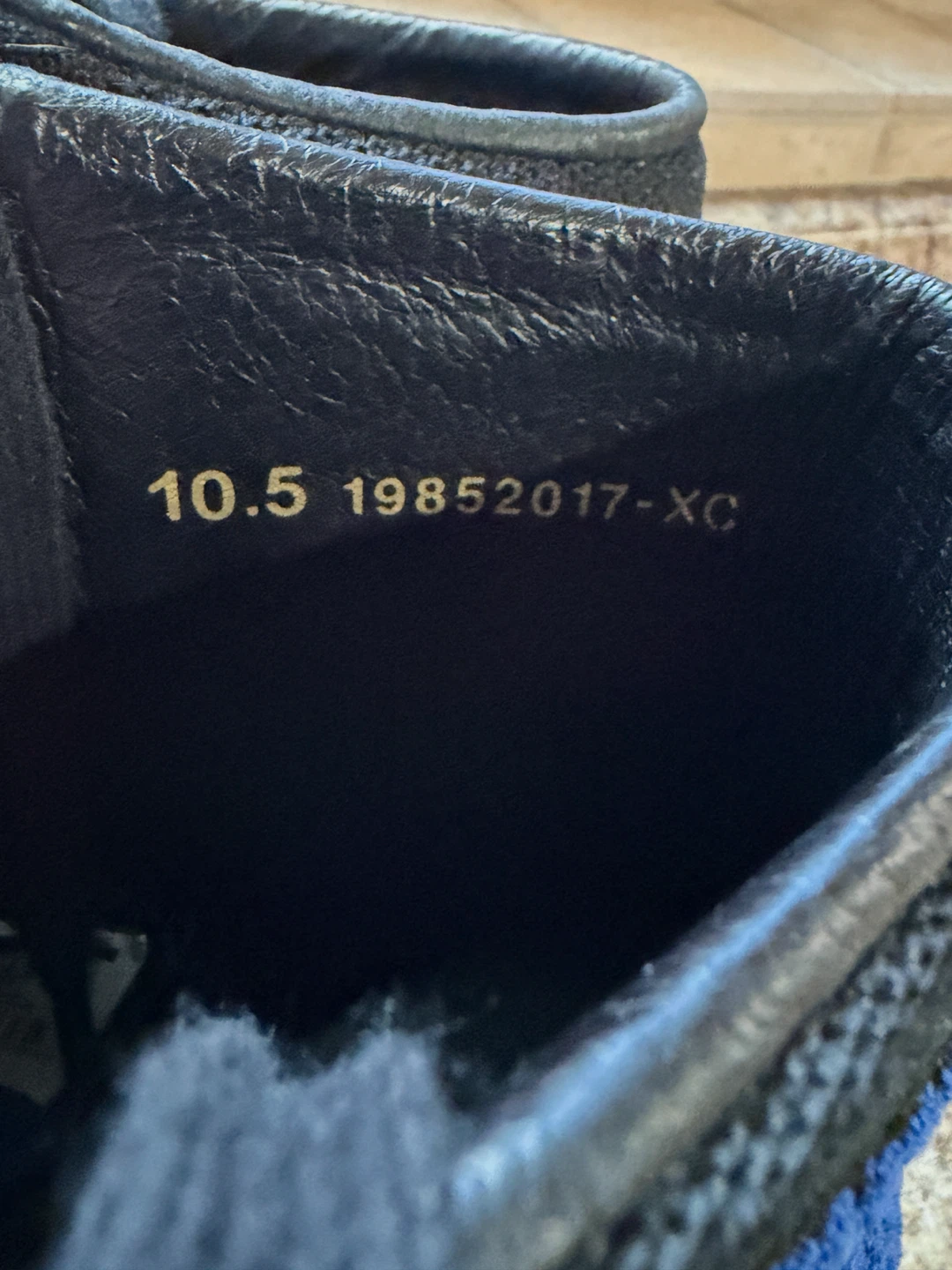 Nike Air Jordan 1 Flyknit Royal Blue Sneakers - photo 4