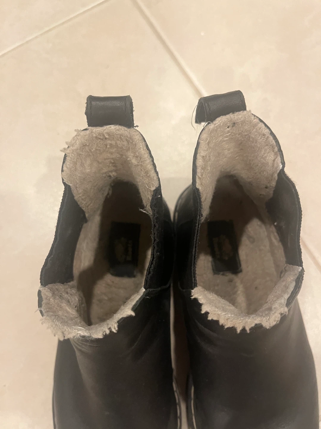 Black Sheepskin Leather Chelsea Boots - photo 3