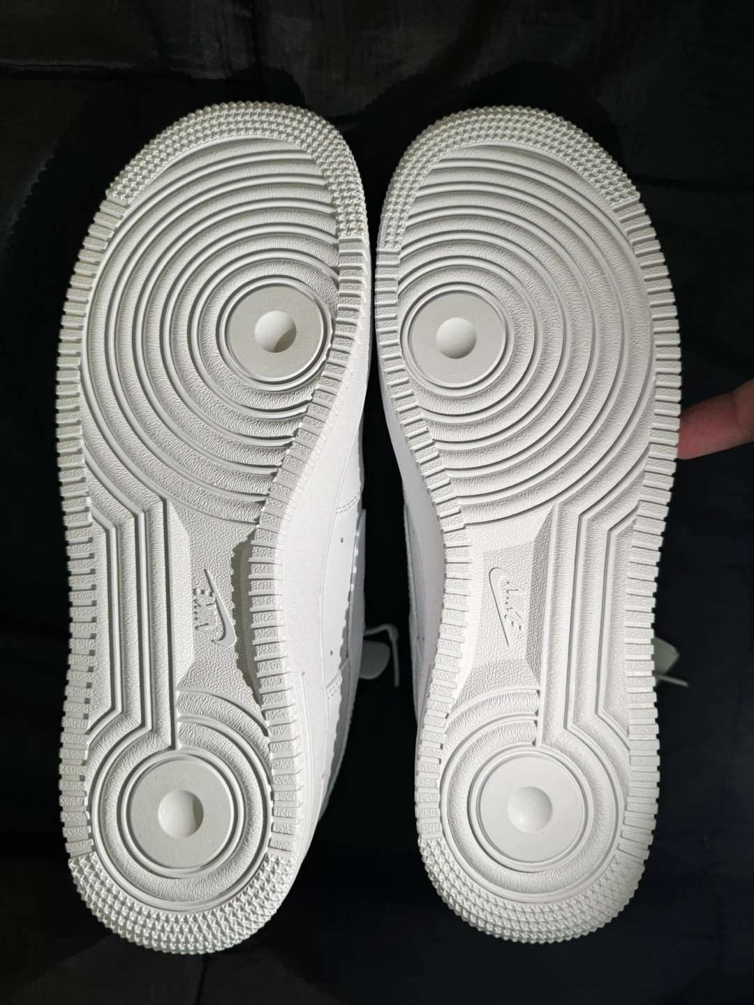 Nike Air Force 1 Sneakers - White - photo 2