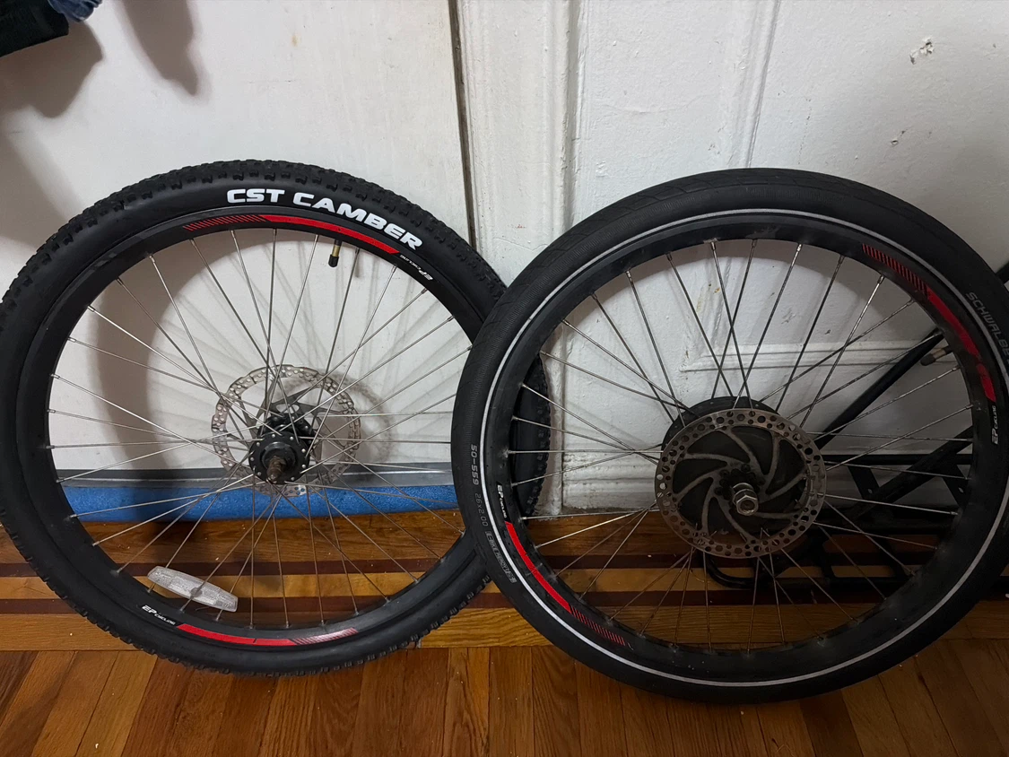 Motor de bicicleta aronw 9 y llanta delantera 180