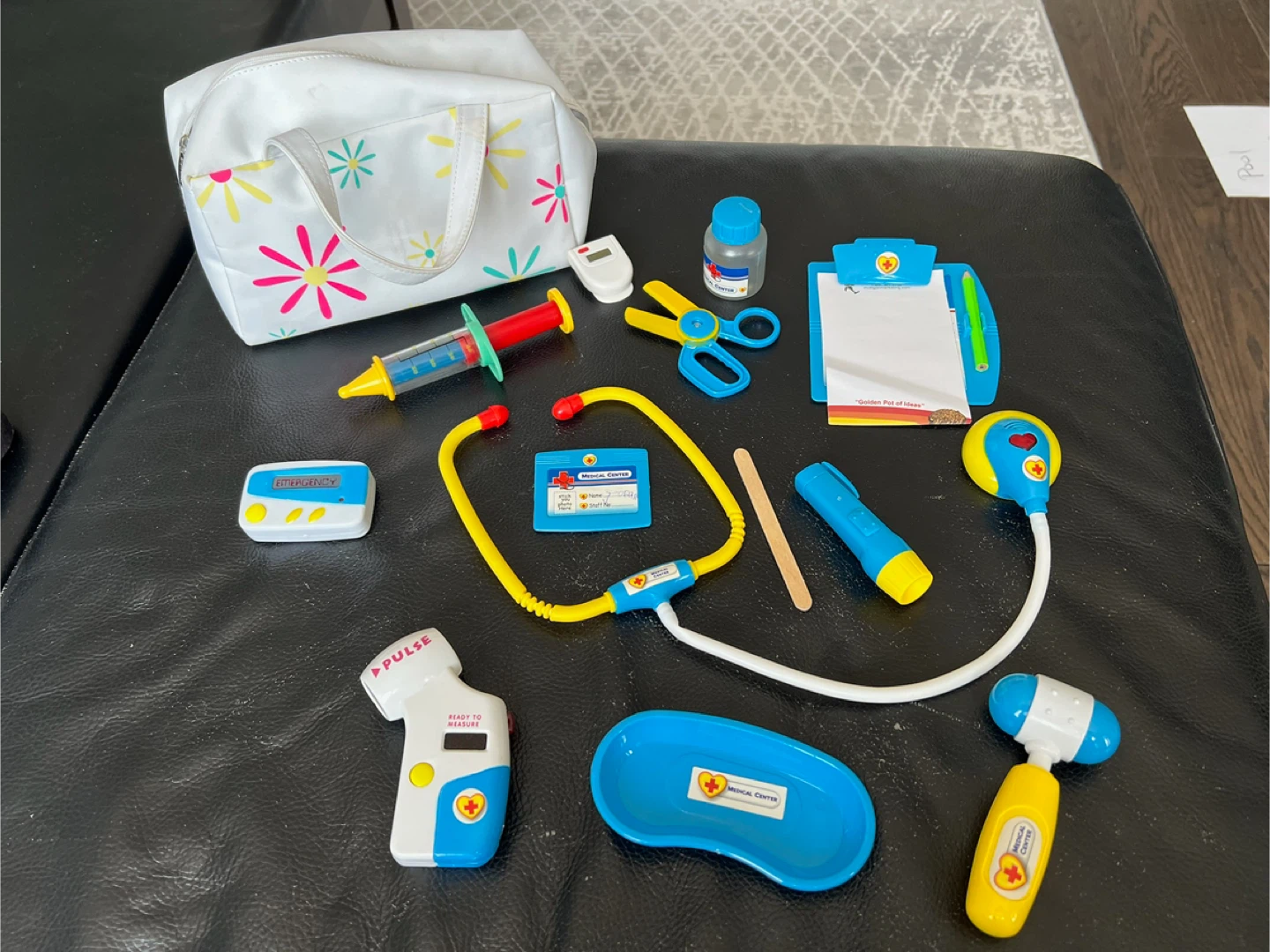 Doctor Play Set with Medical Bag - photo 4
