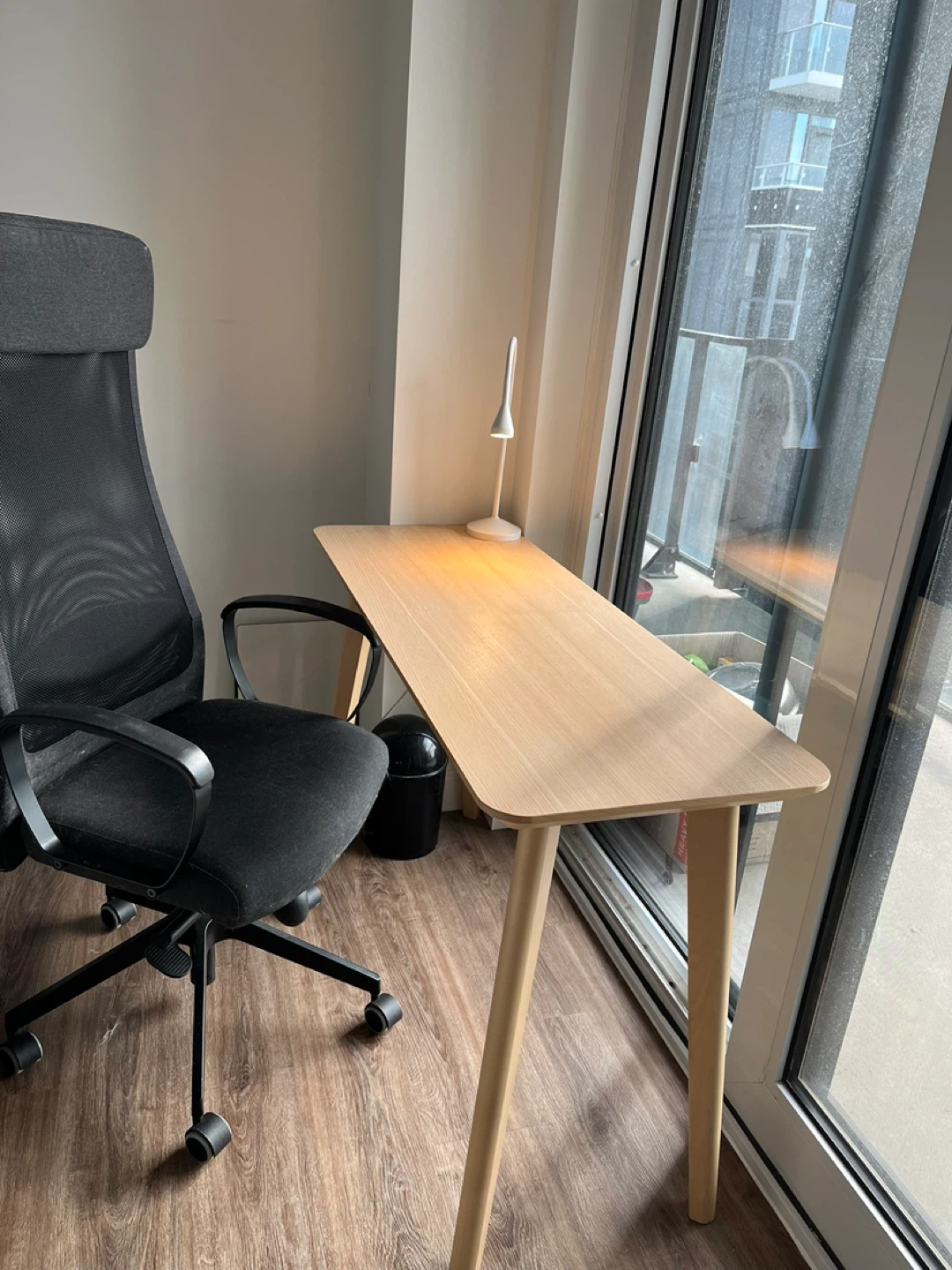 Light Wood Desk with Slim Legs (IKEA) - photo 4